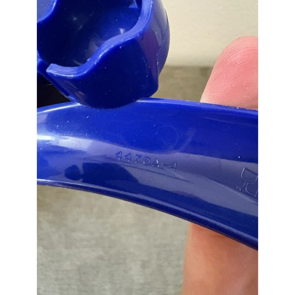 TUPPERWARE Mini Colander/ Strainer #4476‎ Cobalt Blue Color